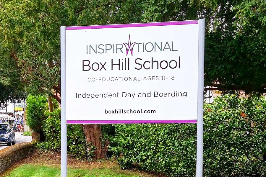 Box Hill School sign by Bluedot Display